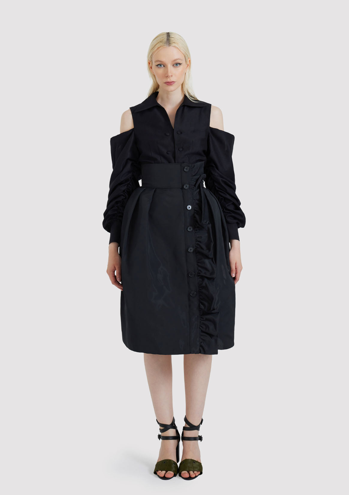 Puffy Skirt with Hard Tulle Inside and Flare Detail