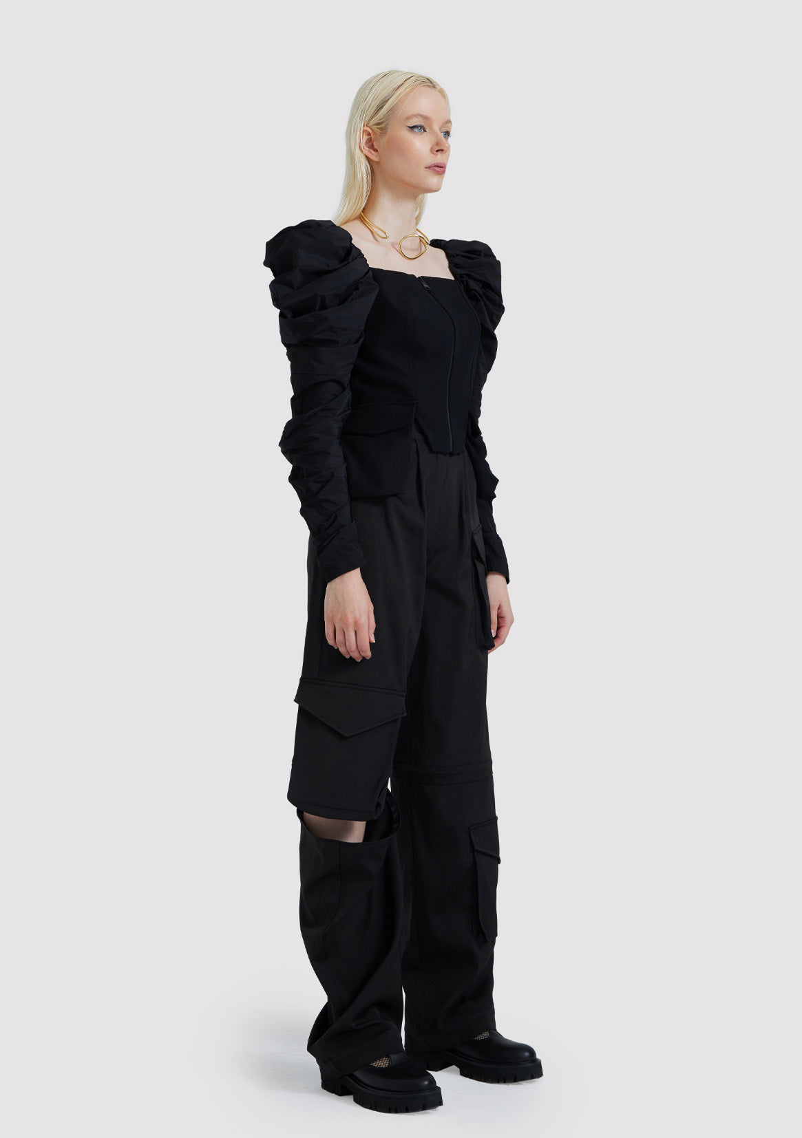 Detatchable Cargo Pants with 3 Pockets