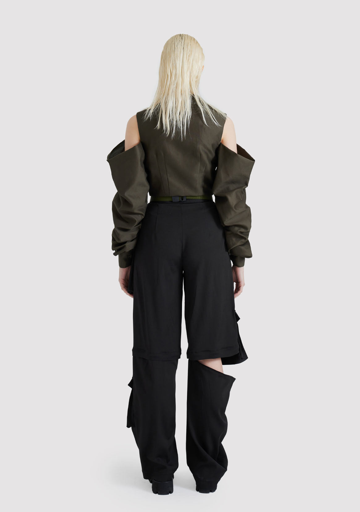 Blouse with Open Shoulder and Fully Gathered Sleeves