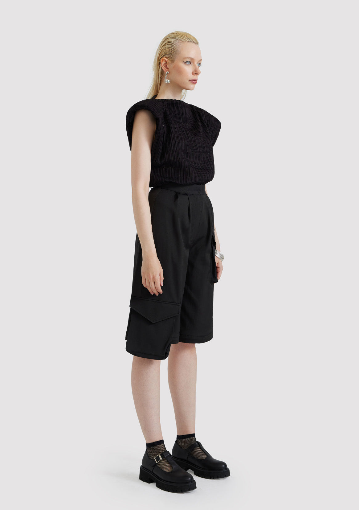 Oversize Knit Tshirt with Shoulder Pads