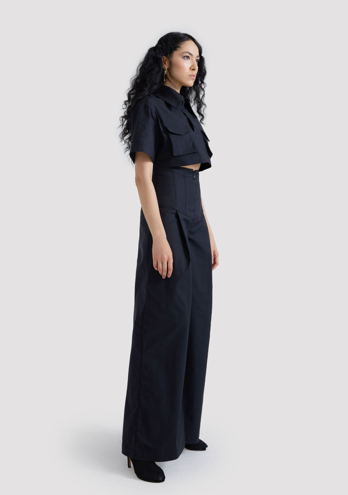 Military Cropped Shirt with Cargo Pockets