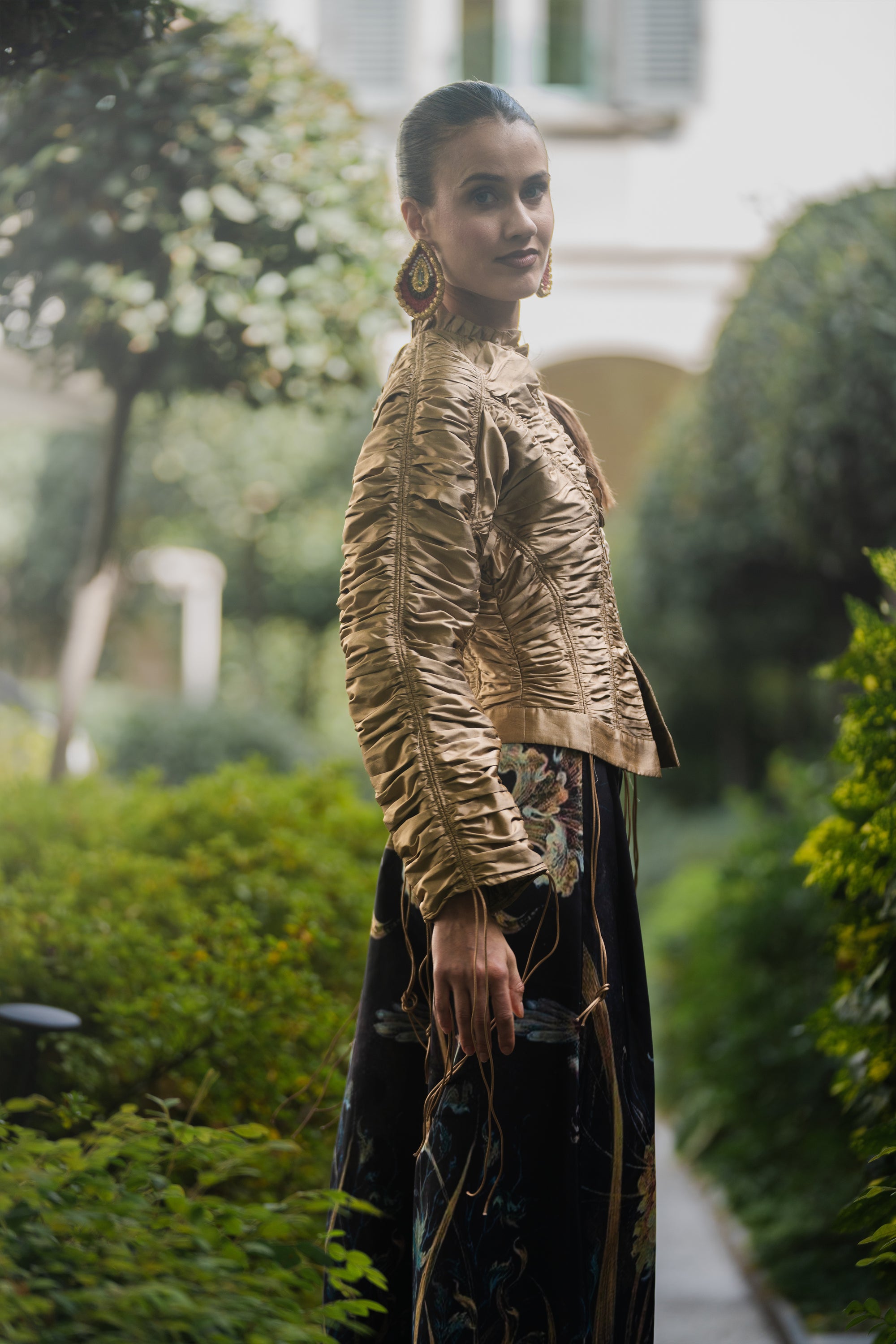 Full Gathered Jacket- GOLD