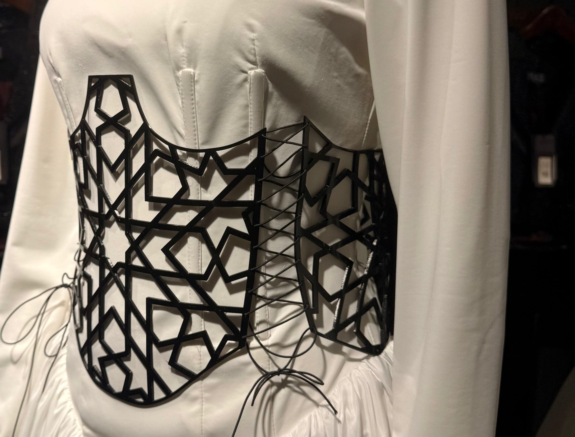 A New Era in Fashion with 3D Printing: Zan Studio’s Innovative Waist Corset.