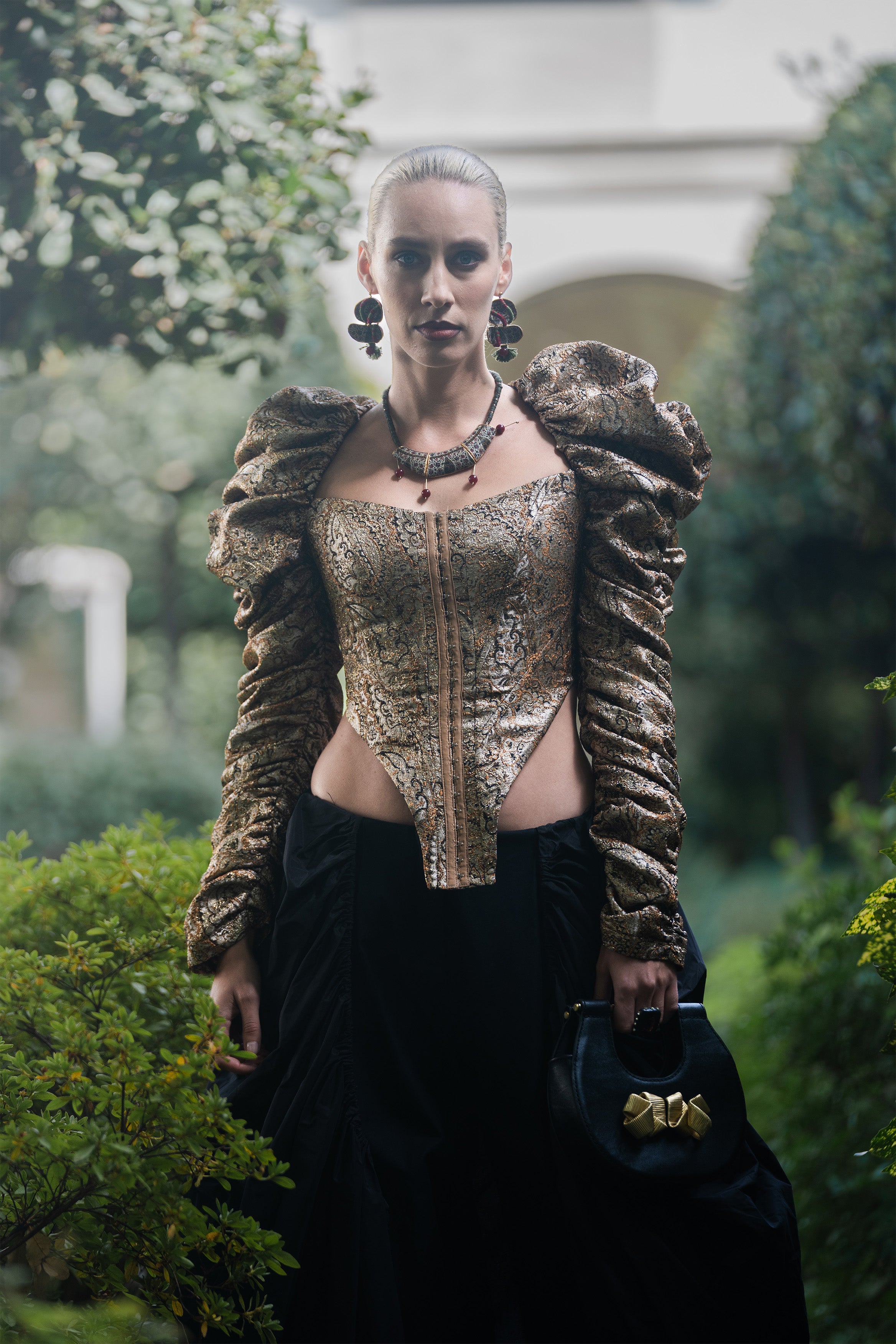 【azuki】nude vintage Shoulder Bustier Bustier with Lock Gather Sleeve – GOLD – ZAN Studio